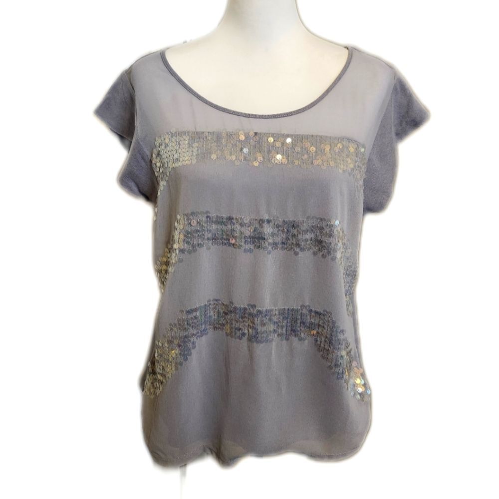 Express Lightweight Short Sleeved Tee T-shirt, Gray W Irridescent Sequins, M
